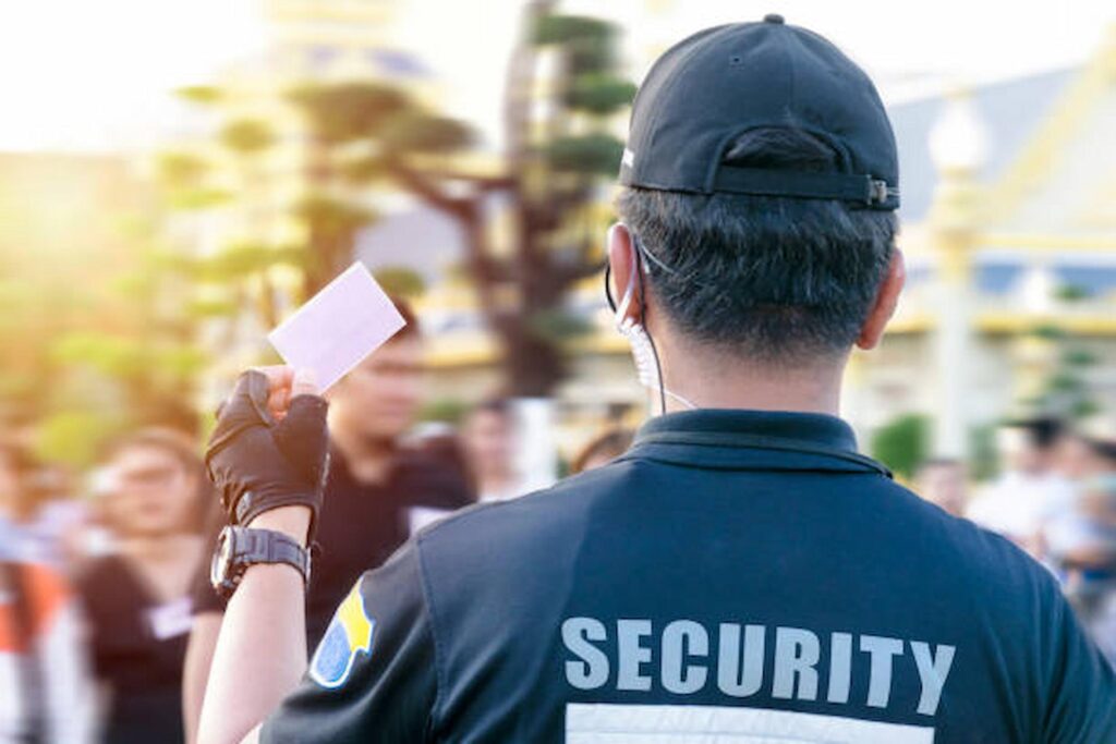 5 Major Reasons People Invest In London Security Services